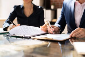 Business Contract Lawyer Chicago, IL
